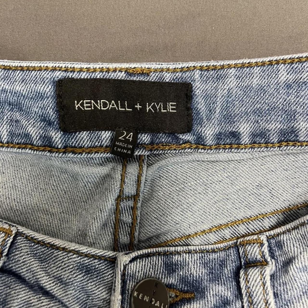 Kendall best sale kylie jeans