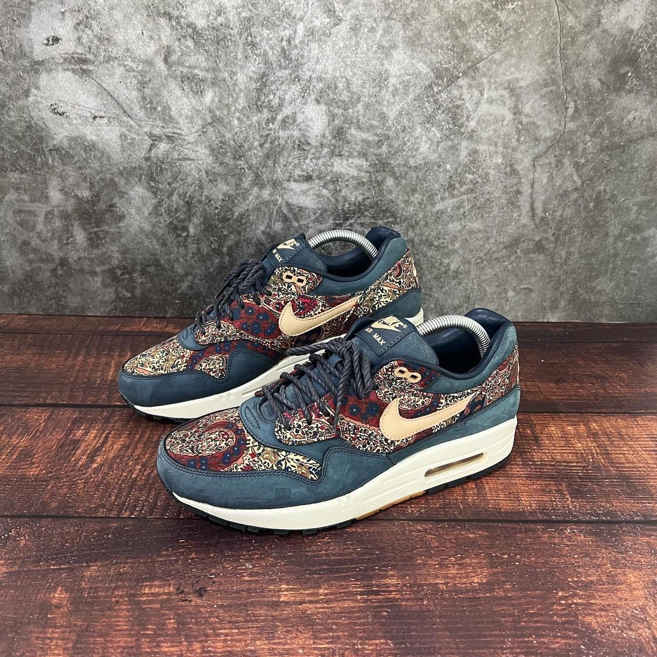 love air max 1 liberty