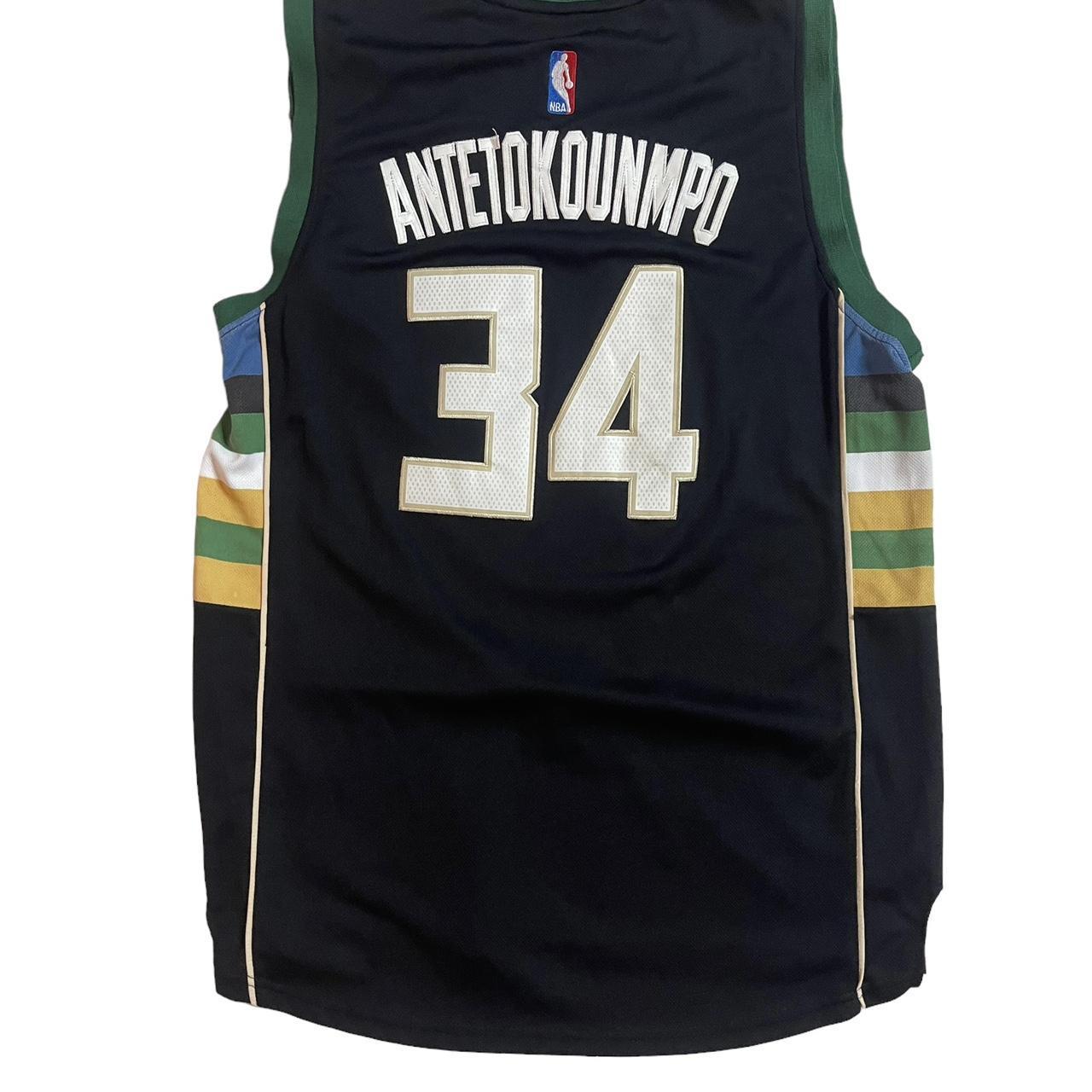 Vintage MILWAUKEE BUCKS Jersey Park Antony NBA Men's - Depop