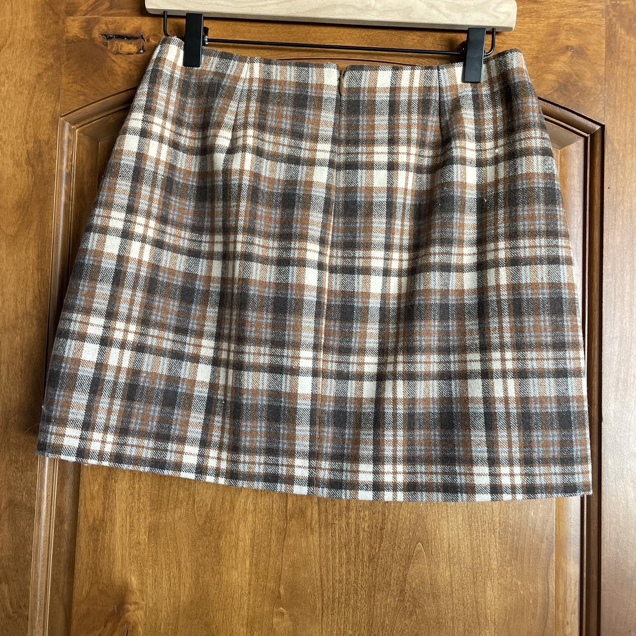 Reformation Janis skirt Just doesn’t fit me... - Depop