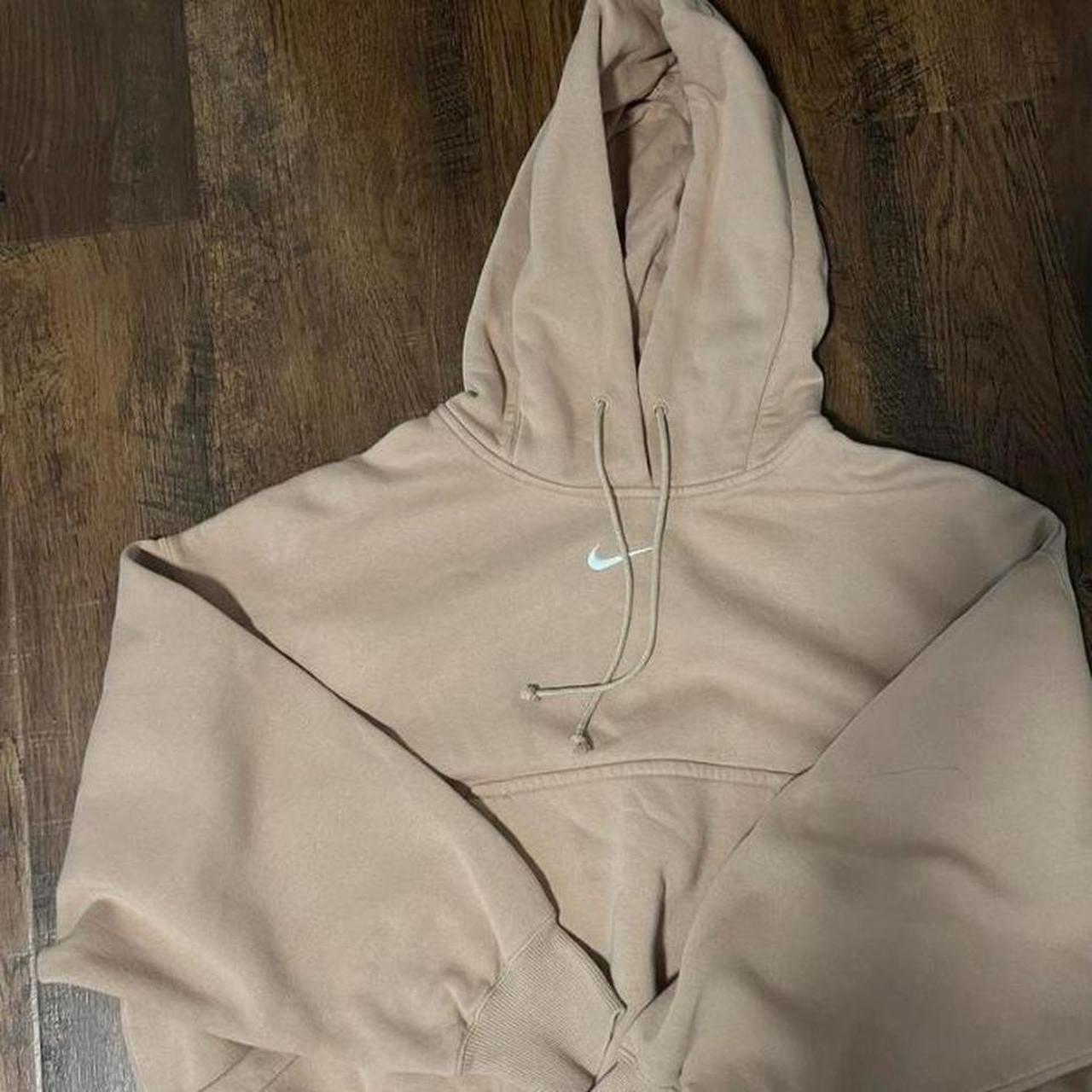 beige nike hoodie vintage