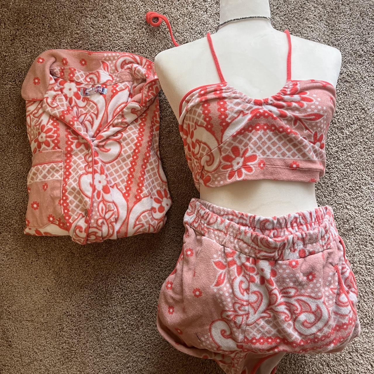 item listed by beritcloset