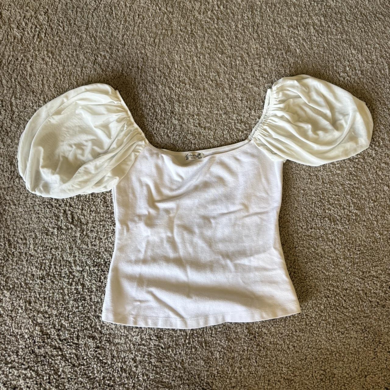 item listed by beritcloset