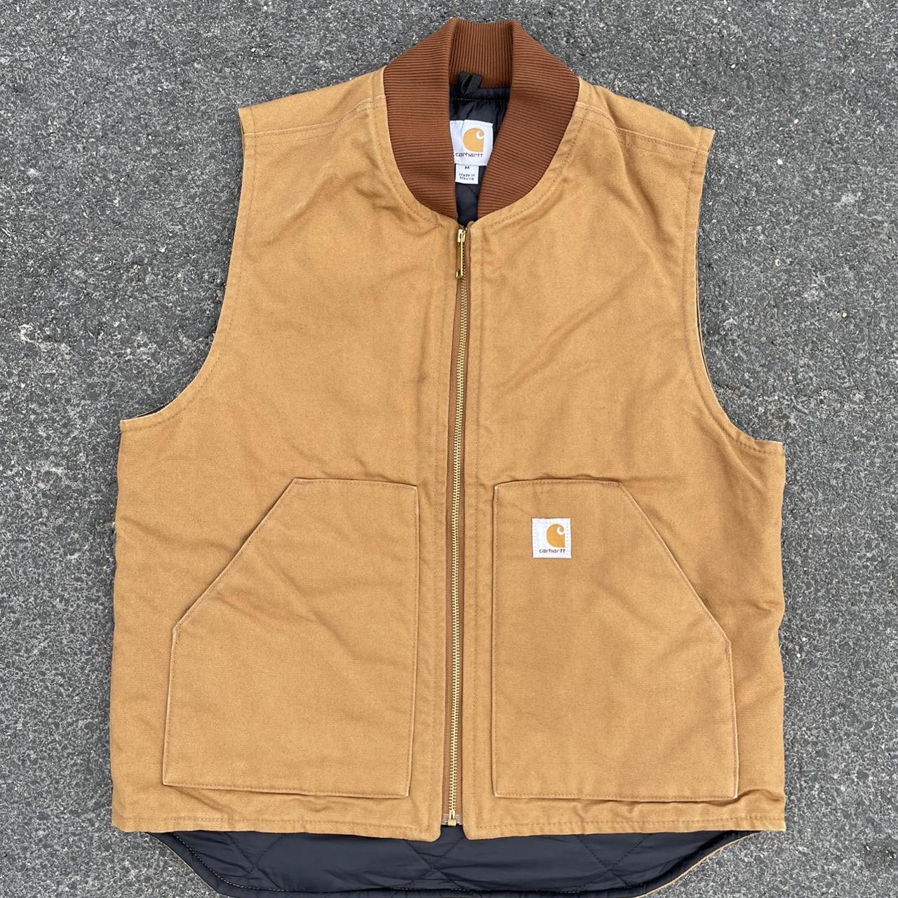 Carhartt Men's Tan Gilet | Depop