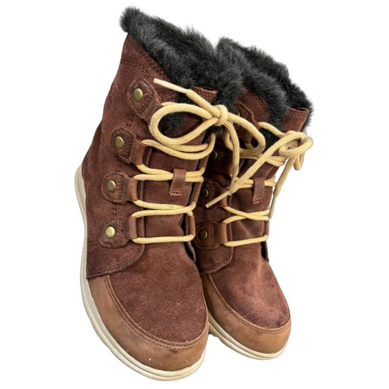 Sorel explorer joan hot sale suede boots