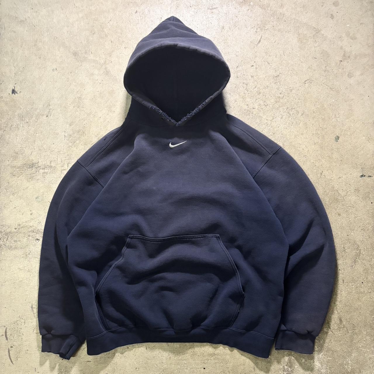 nike mini center swoosh hoodie