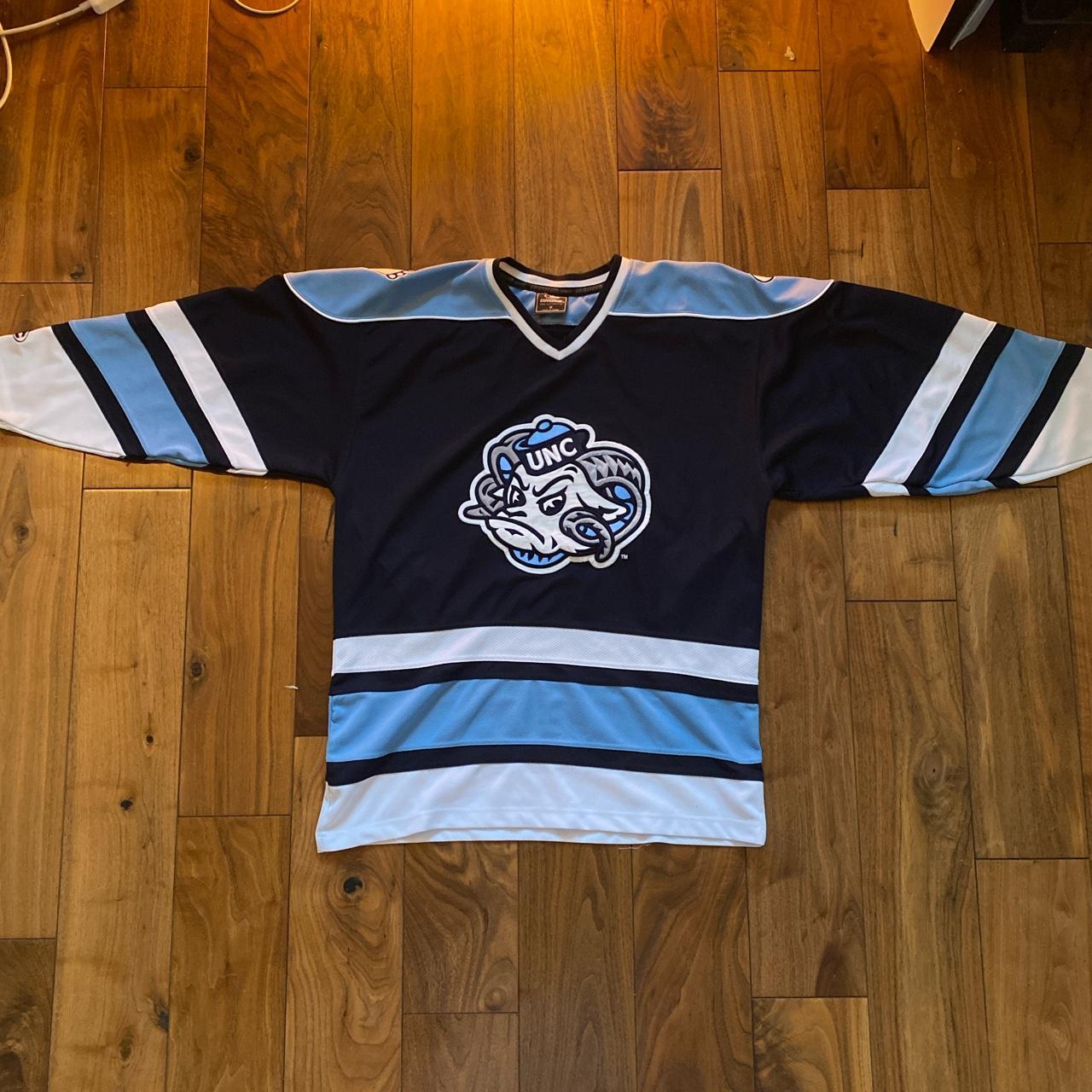 Colosseum UNC Tar Heels Hockey Jersey 🏒 Size Medium... Depop