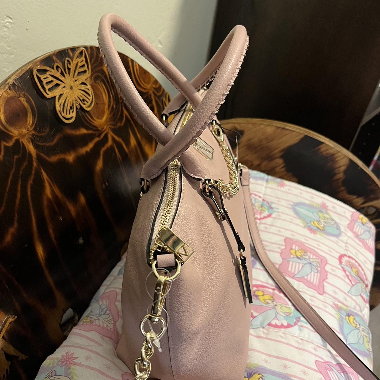 Victoria's Secret purse, cross body purse can hold a - Depop