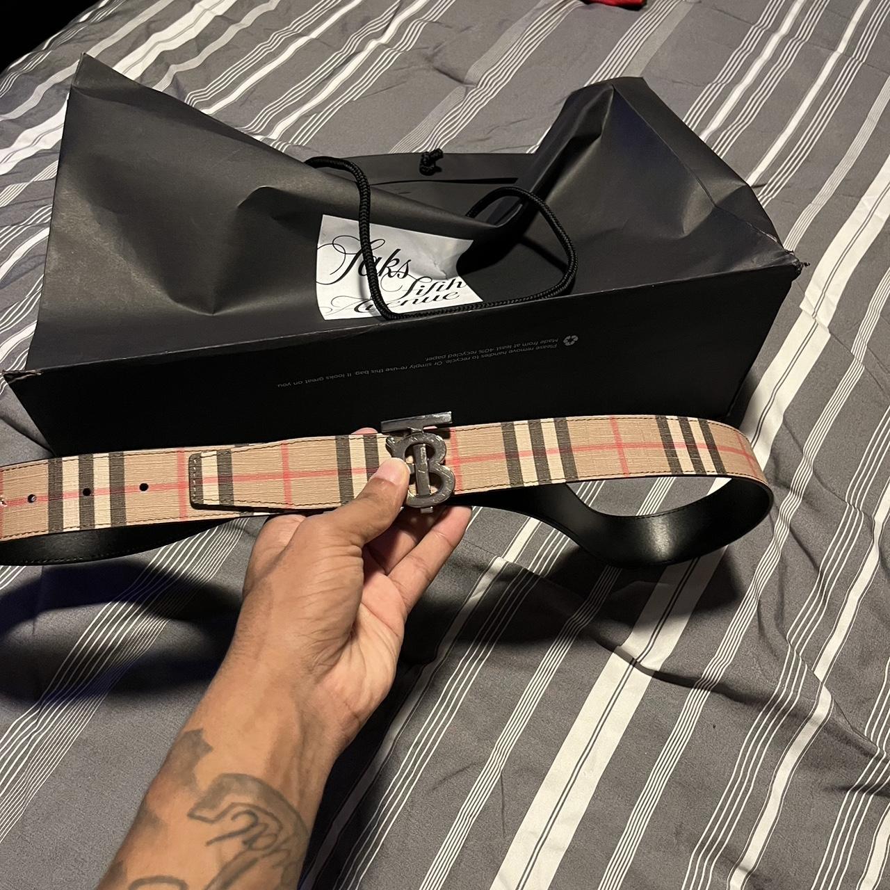 authentic burberry gold belt retail $489 selling for - Depop