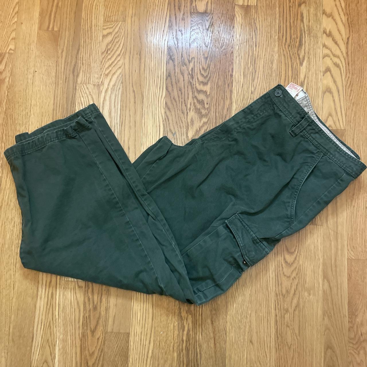 Faded Glory Men's Khaki and Green Trousers Depop