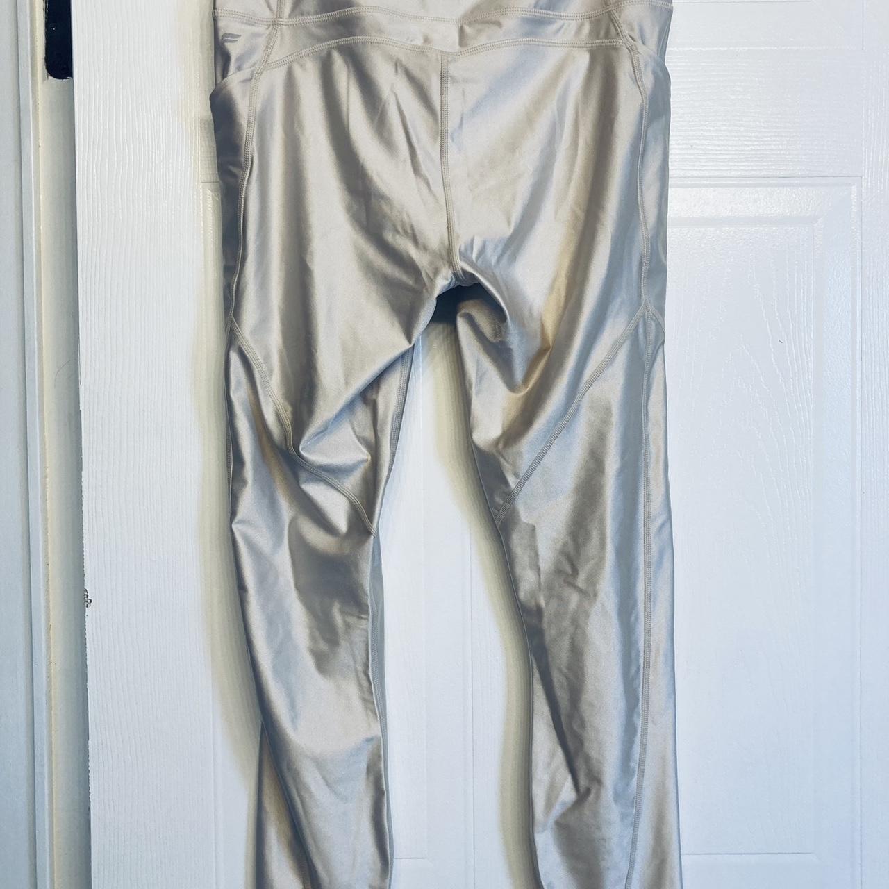 oasis high-waisted fabletics leggings pocket 7/8 - Depop