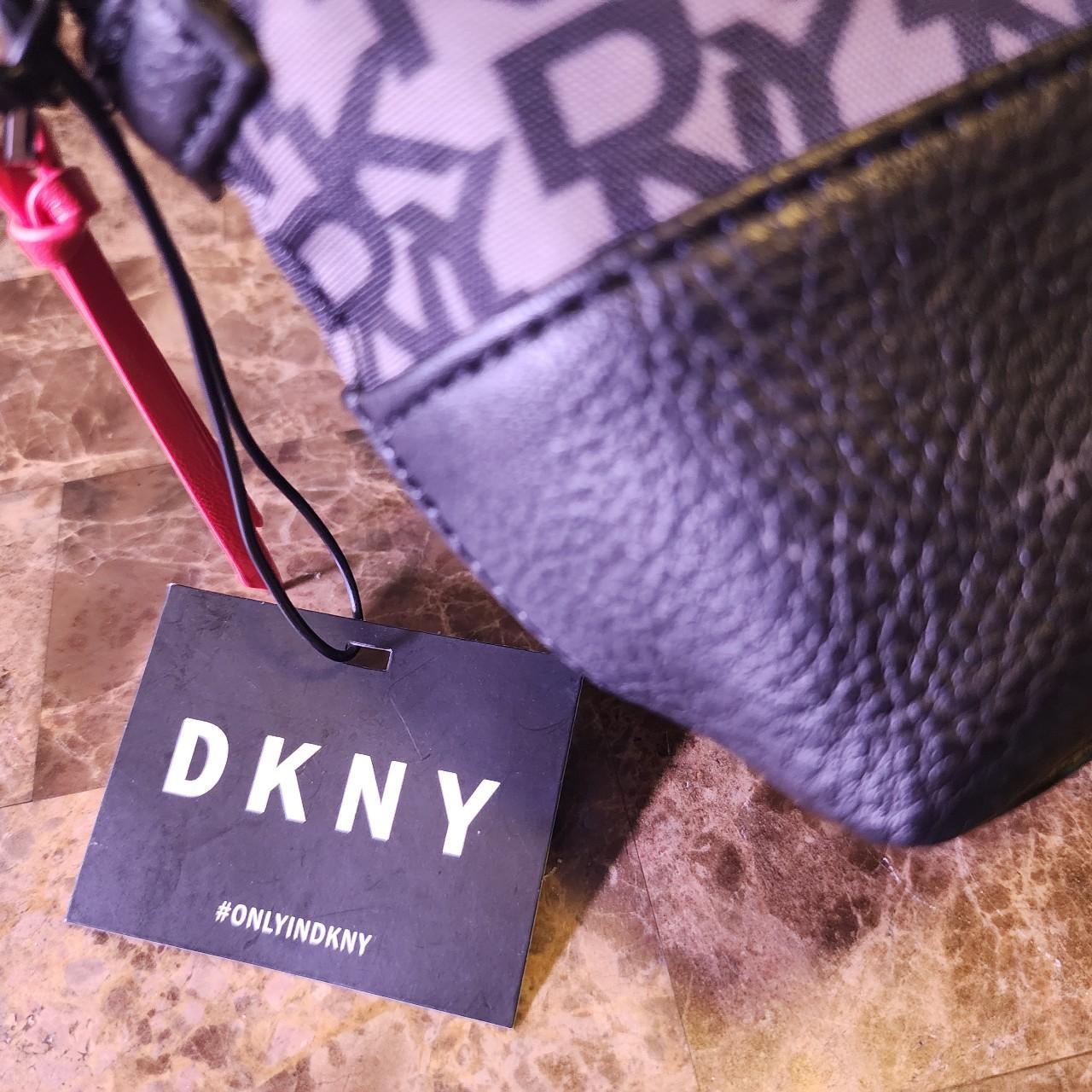 DKNY Women's Bag (3)