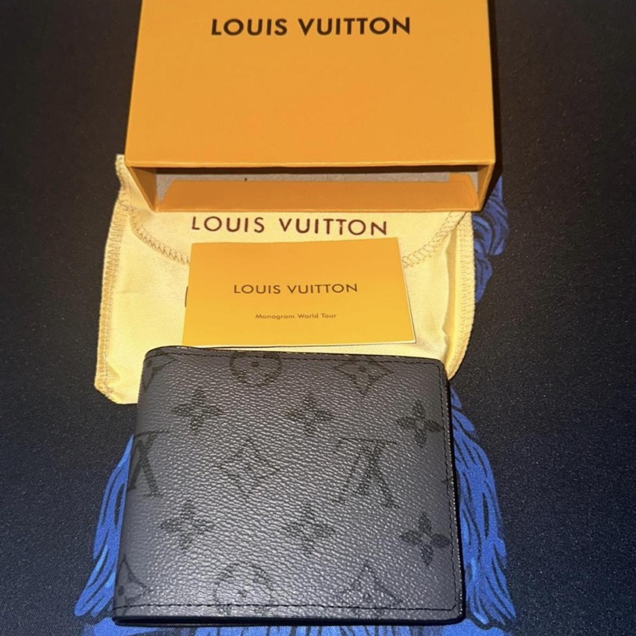 Louis Vuitton Men's Walletpurses Depop