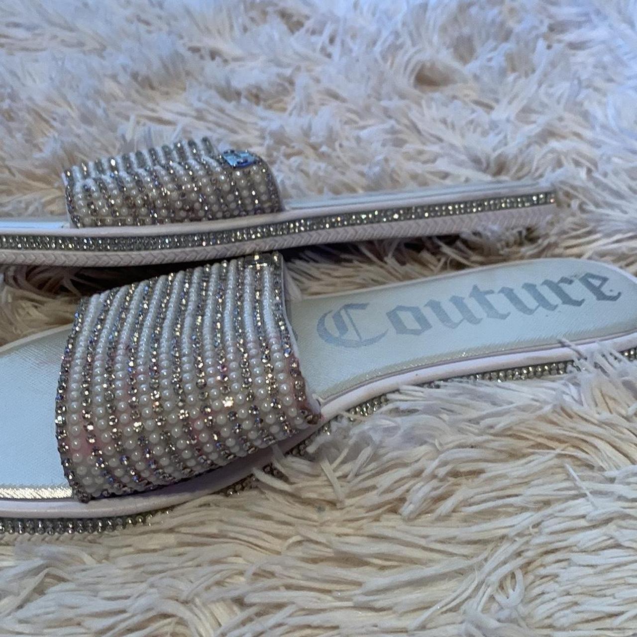 Juicy Couture Women's White Slides Depop