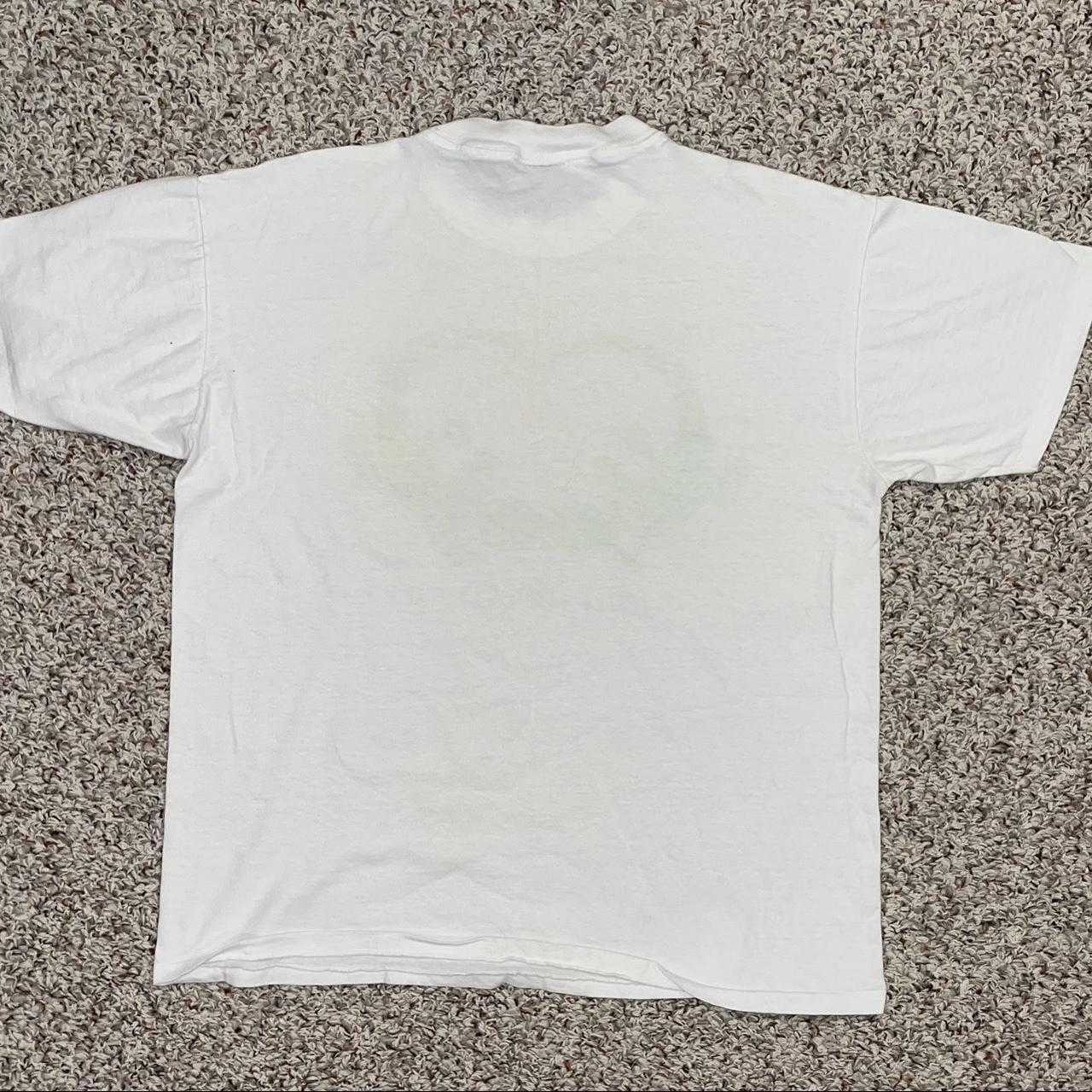 Men's White and Green T-shirt (2)