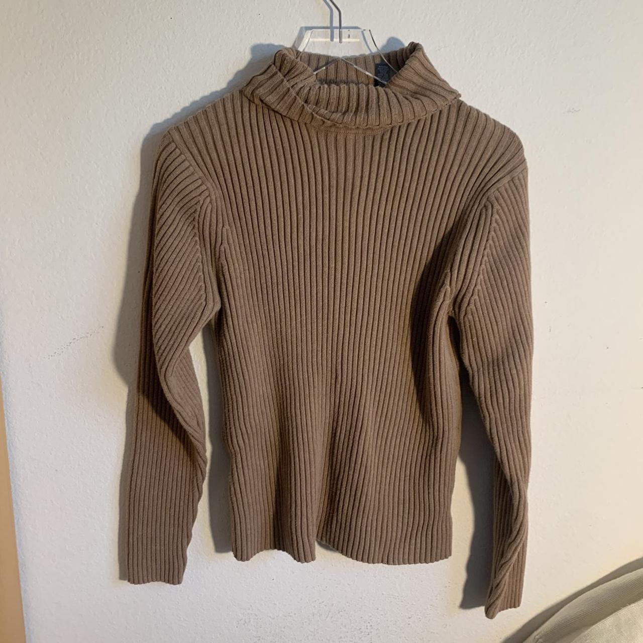 brown ribbed sweater from the gap! Suuuper thick... - Depop