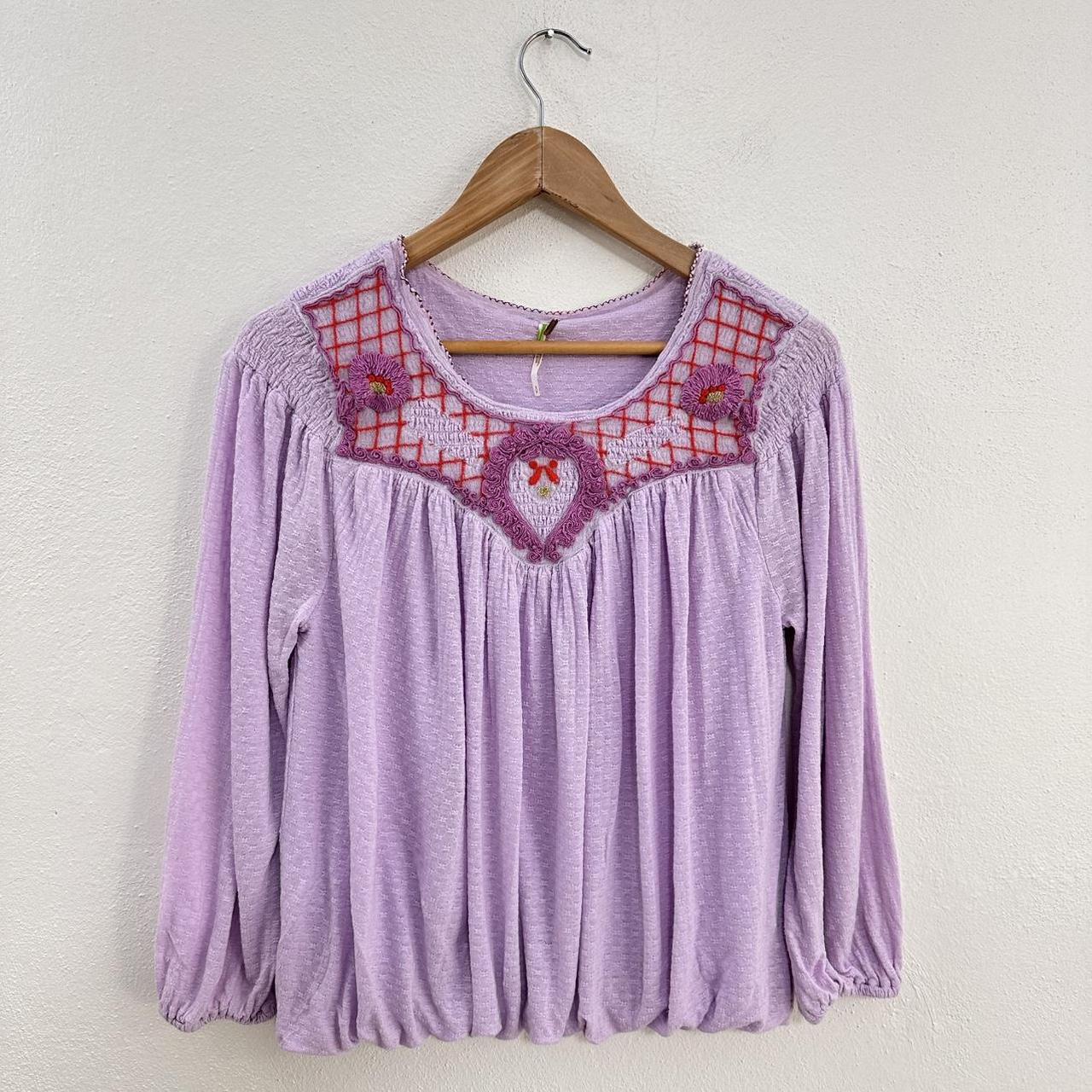 item listed by ecposhgirl