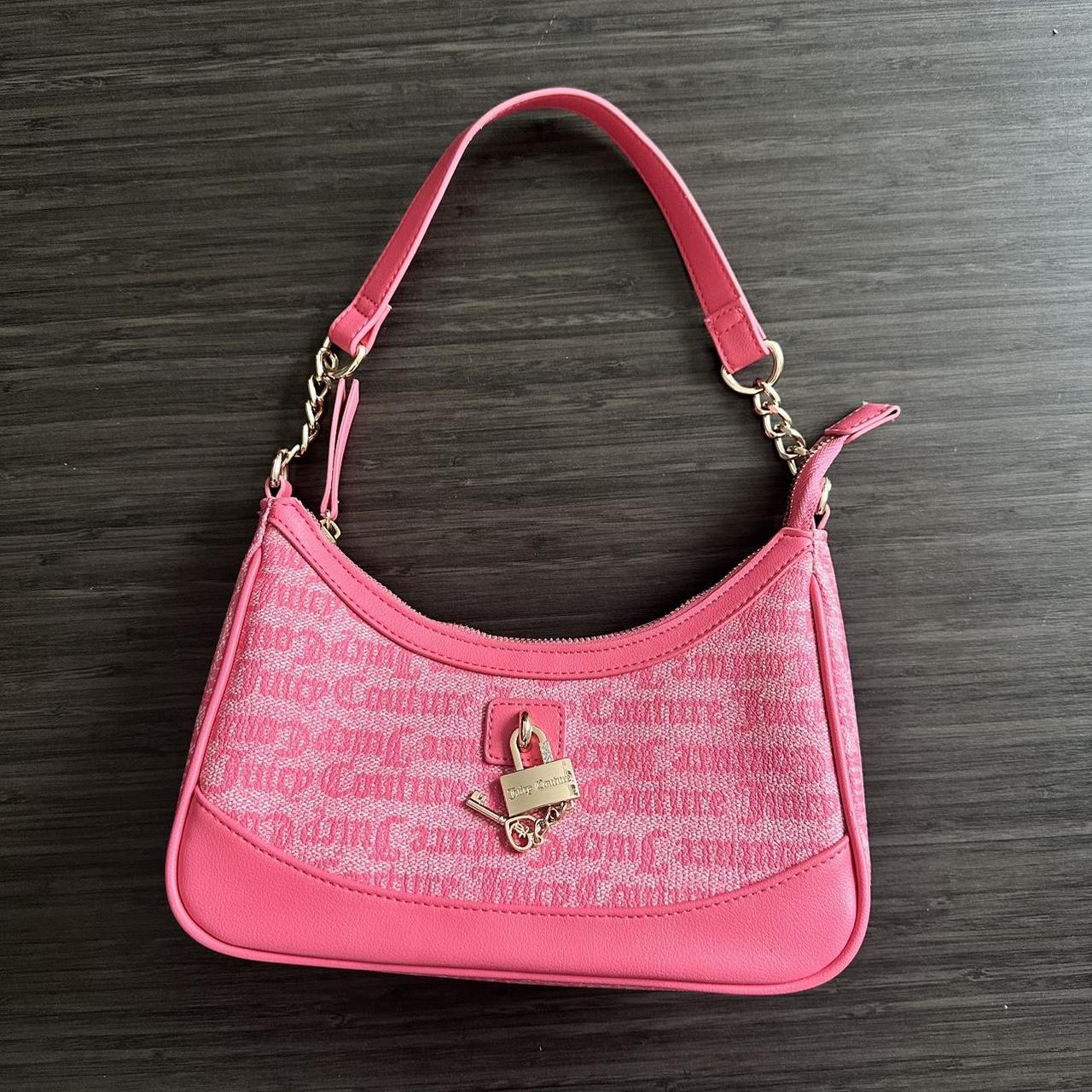 item listed by ecposhgirl