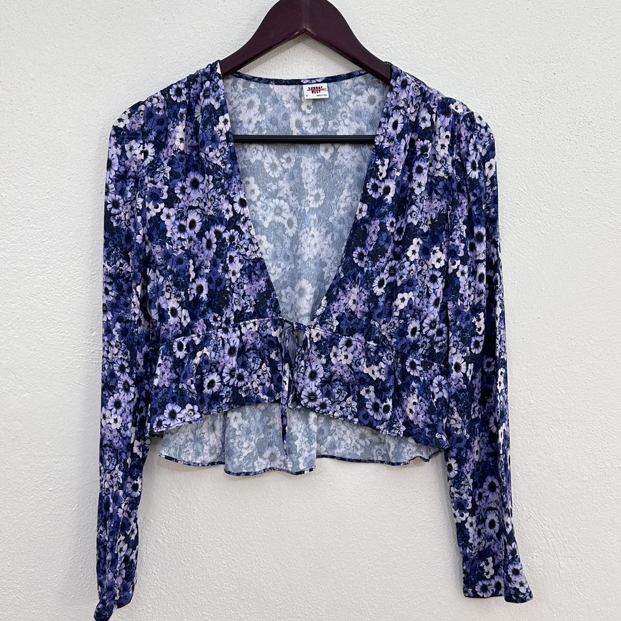 item listed by ecposhgirl