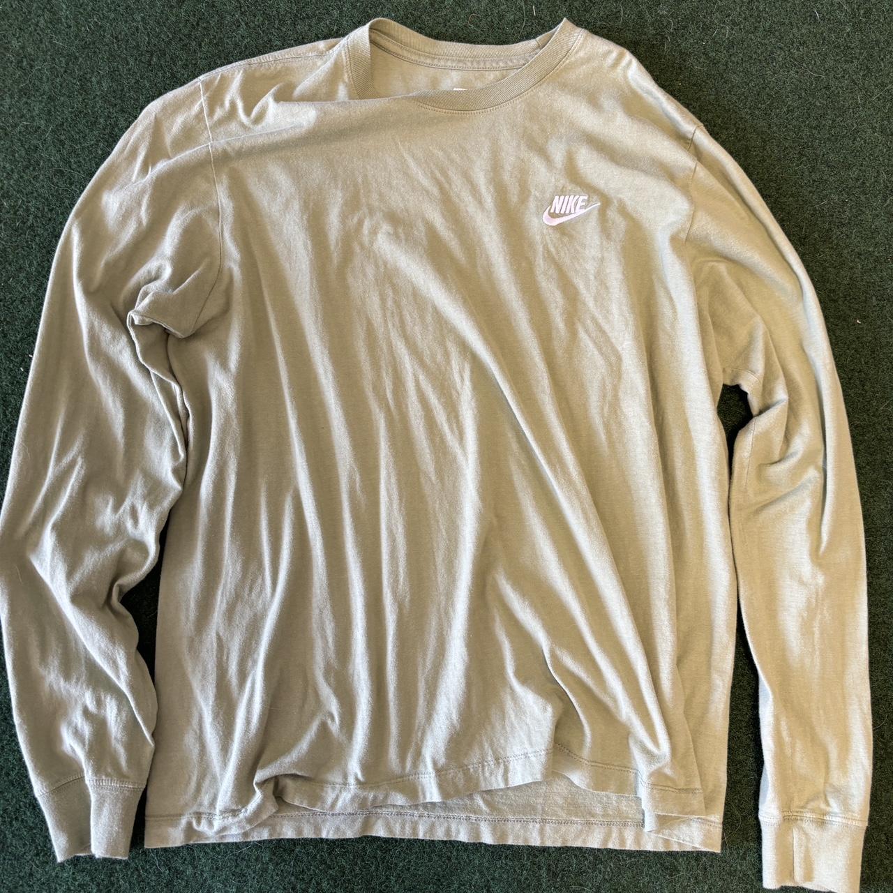 item listed by ike_vntg