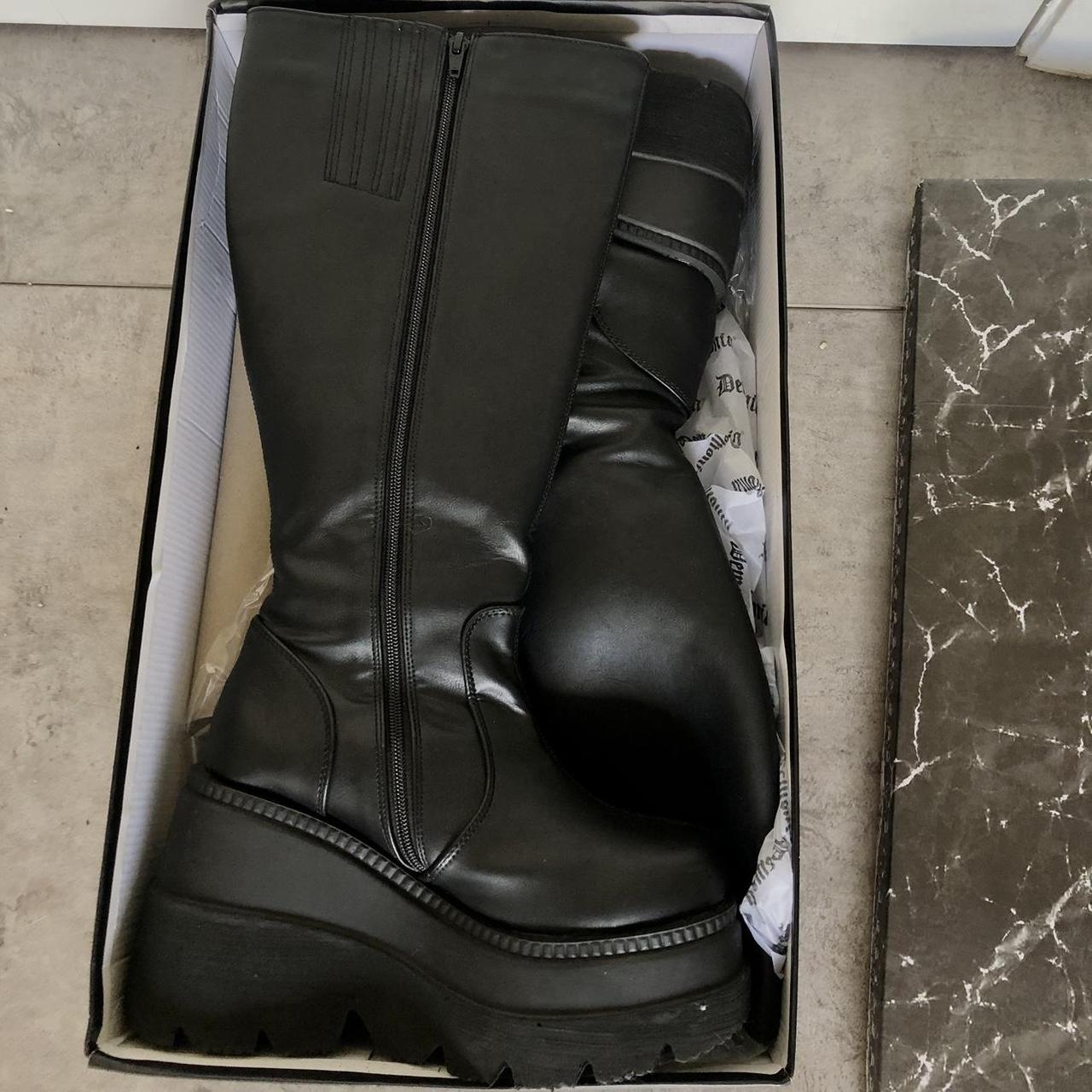 demonia boots shaker 100