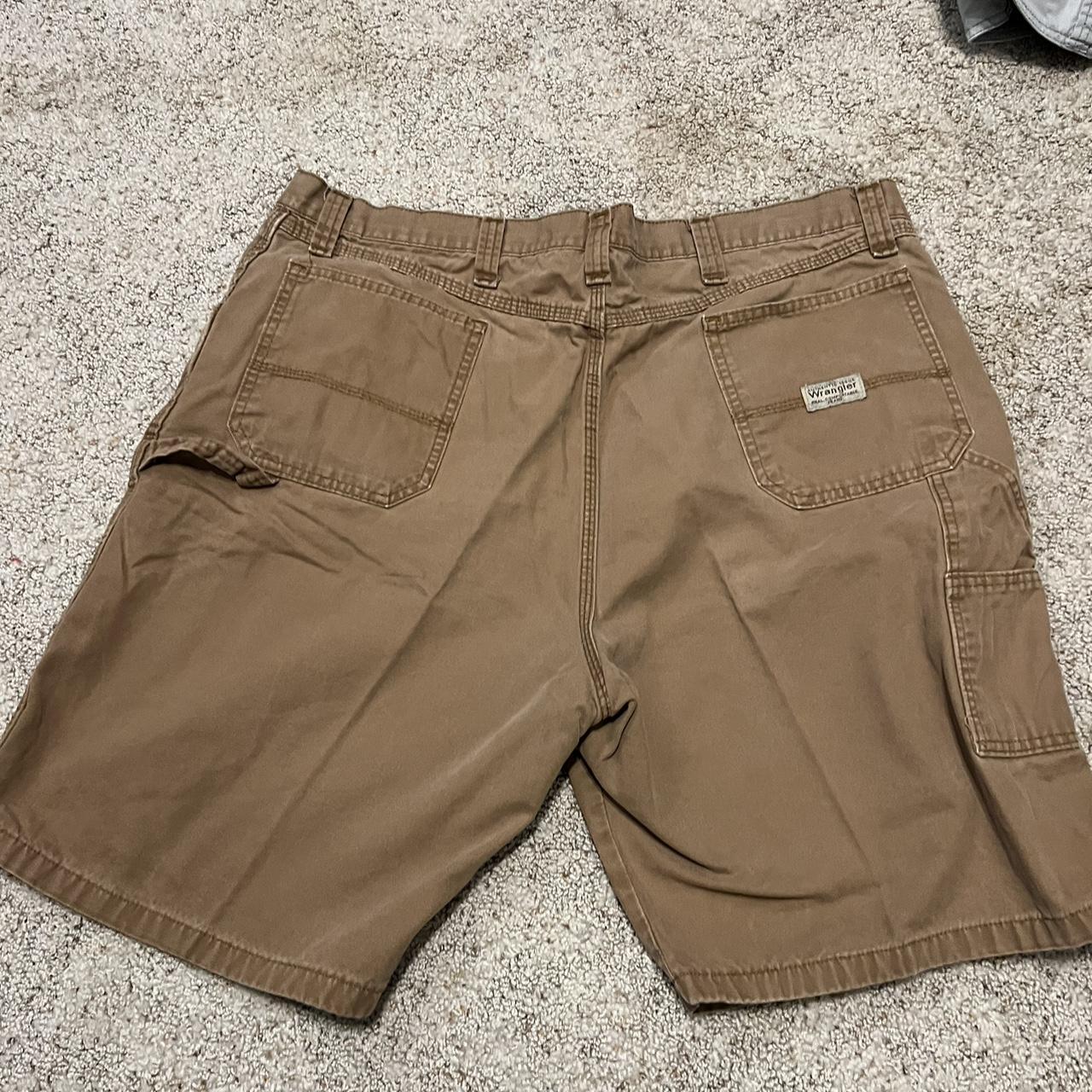 Wrangler Men's Khaki Shorts | Depop