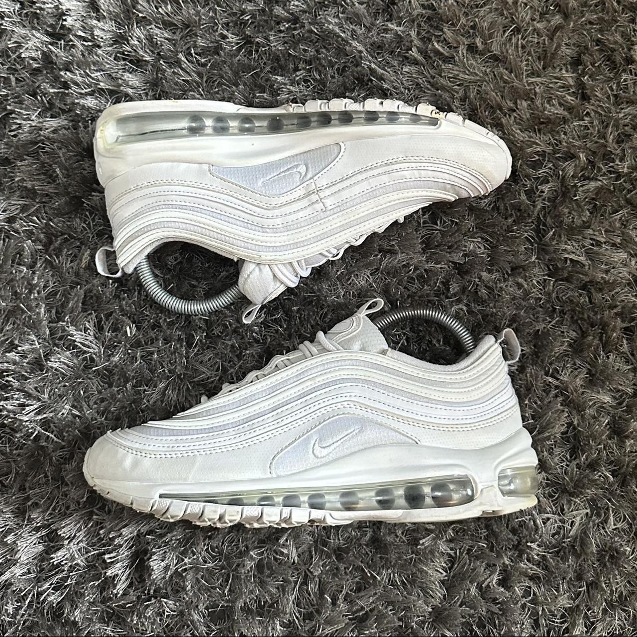 womens white 95s