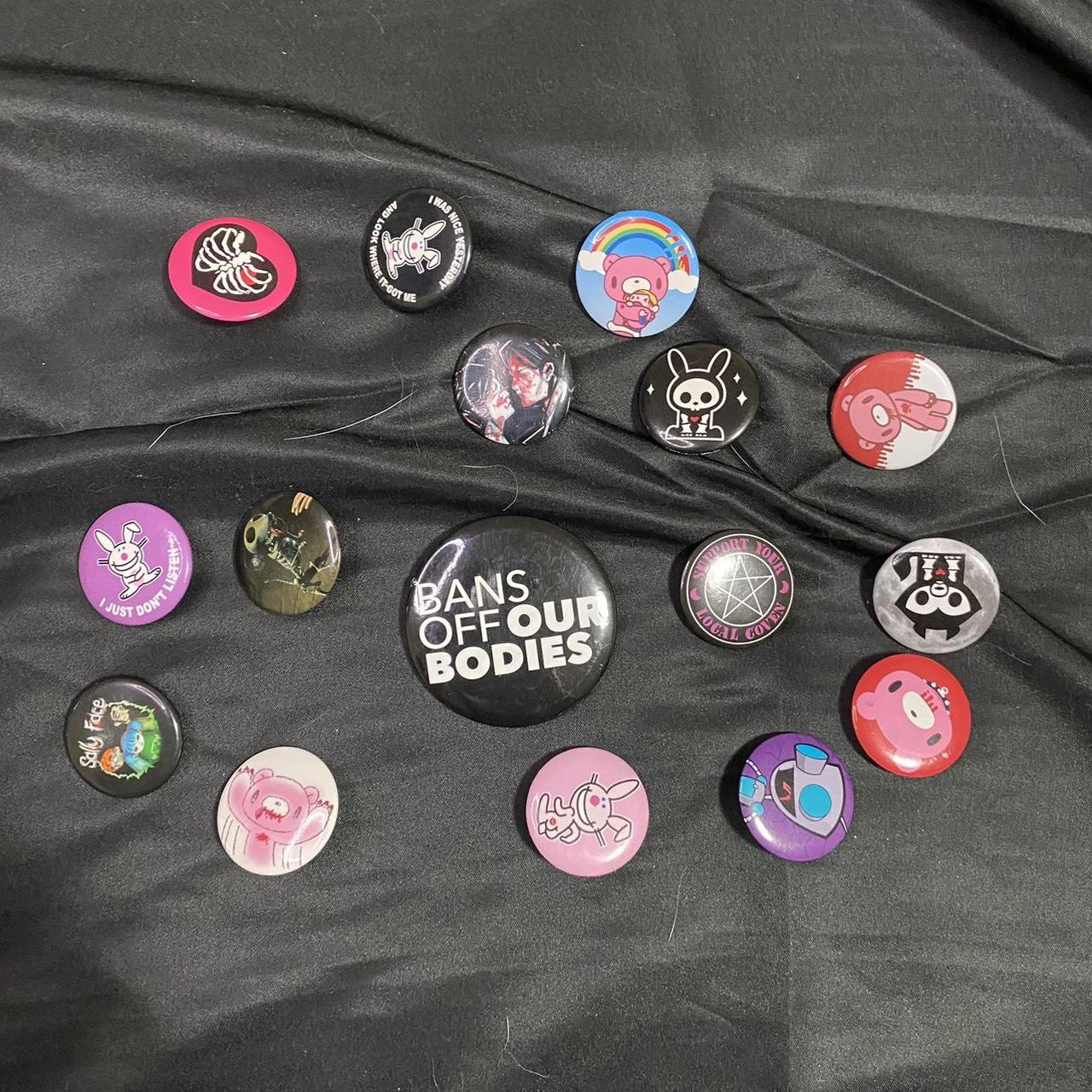 pins #alt #emo #scene #goth #y2k - Depop