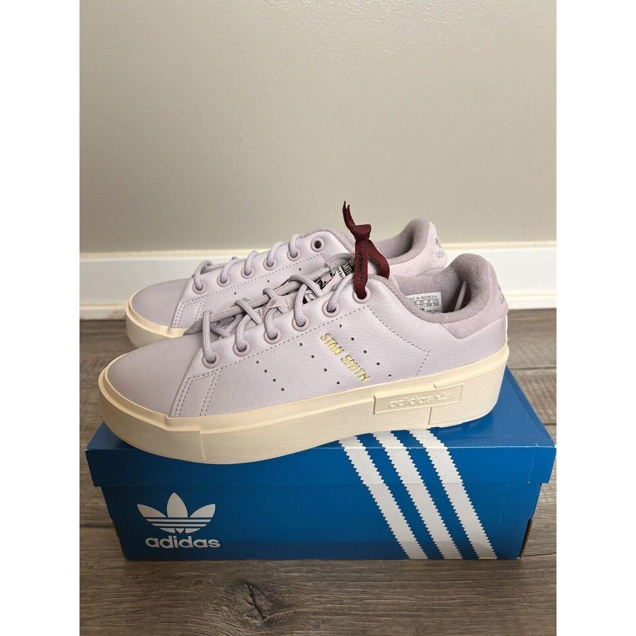 Elevate your athletic shoe game with these Adidas Depop