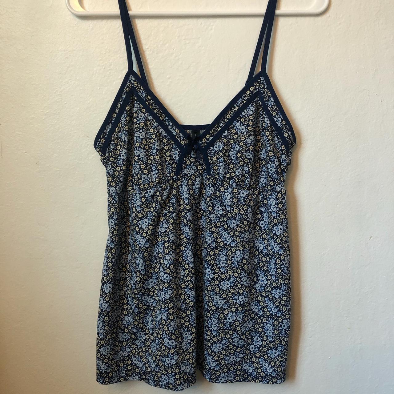 Laura Ashley Women's multi Vest | Depop