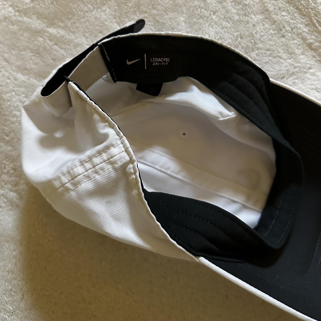 White Nike Baseball Cap Depop