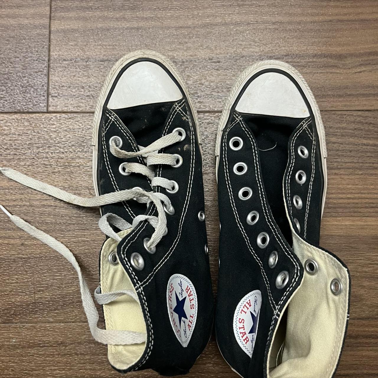 Converse Women's Black and White Trainers | Depop