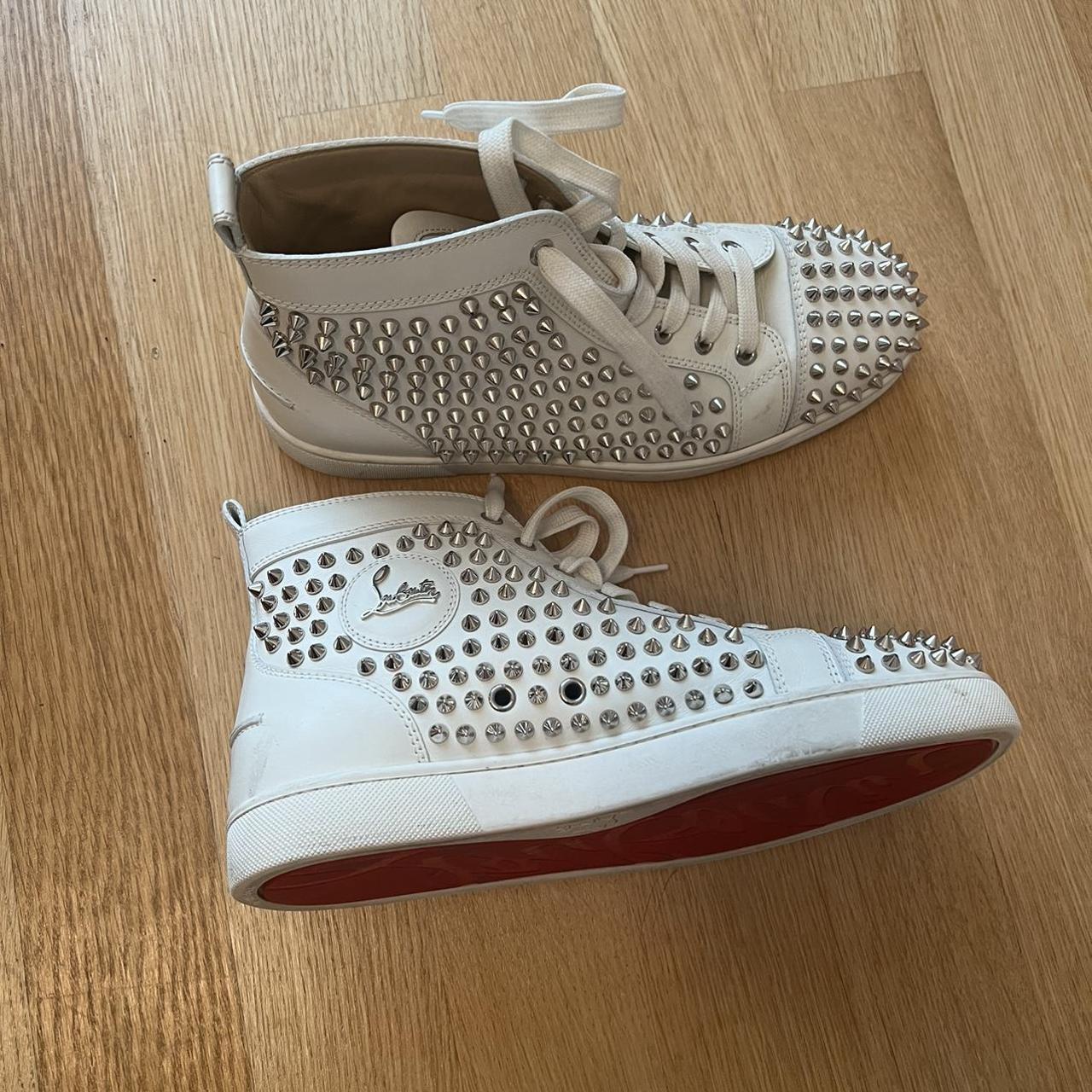 Christian louboutin 2024 white trainers mens