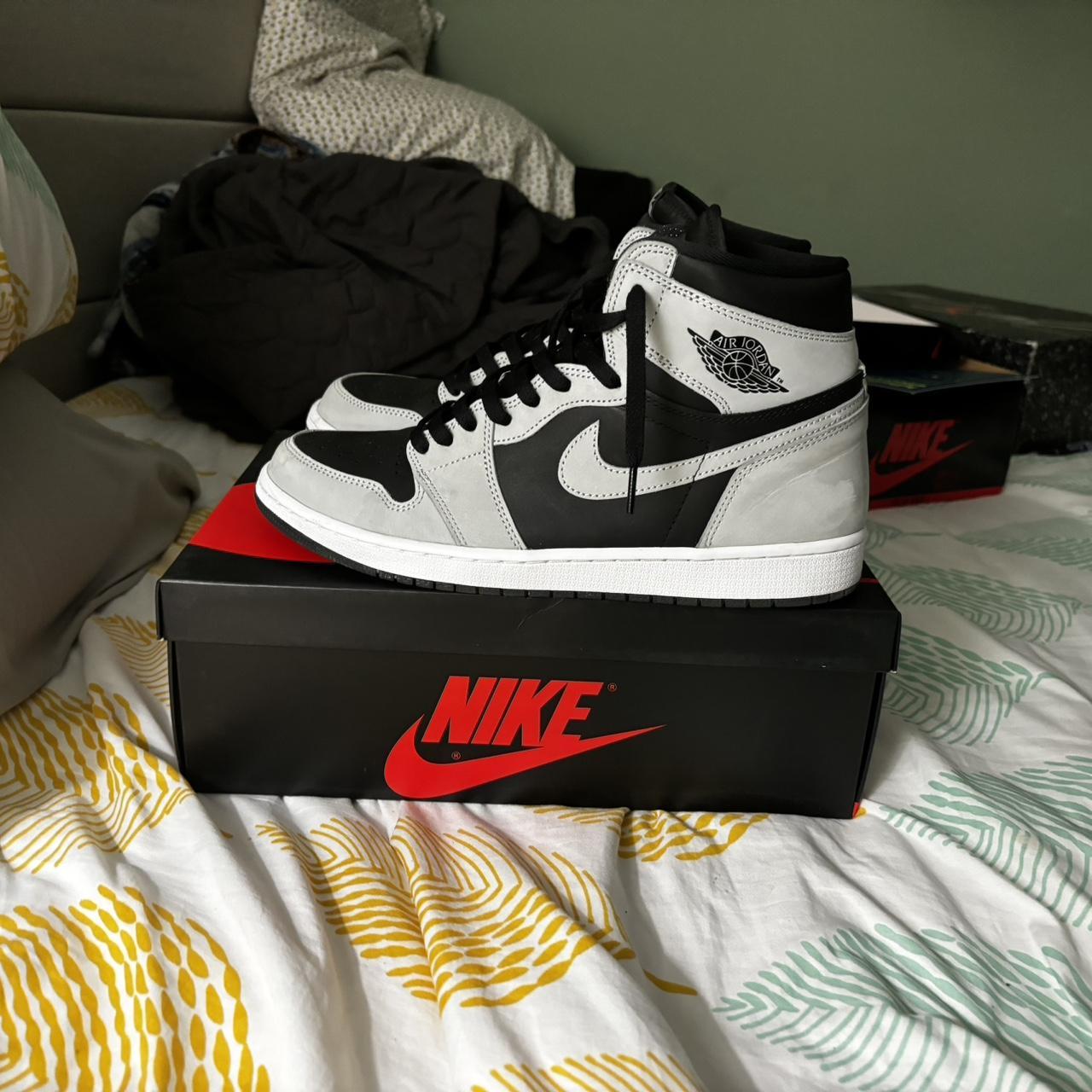 Jordan 1 hotsell shadow laces