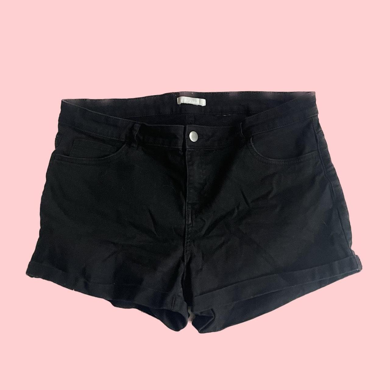 H&M BLACK DENIM SHORTS super cute black short shorts... - Depop
