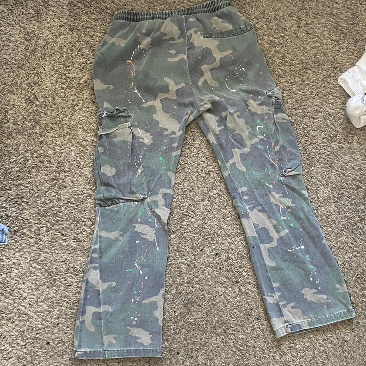 Camo Cargo Slight Flare Pants Size Medium - Depop