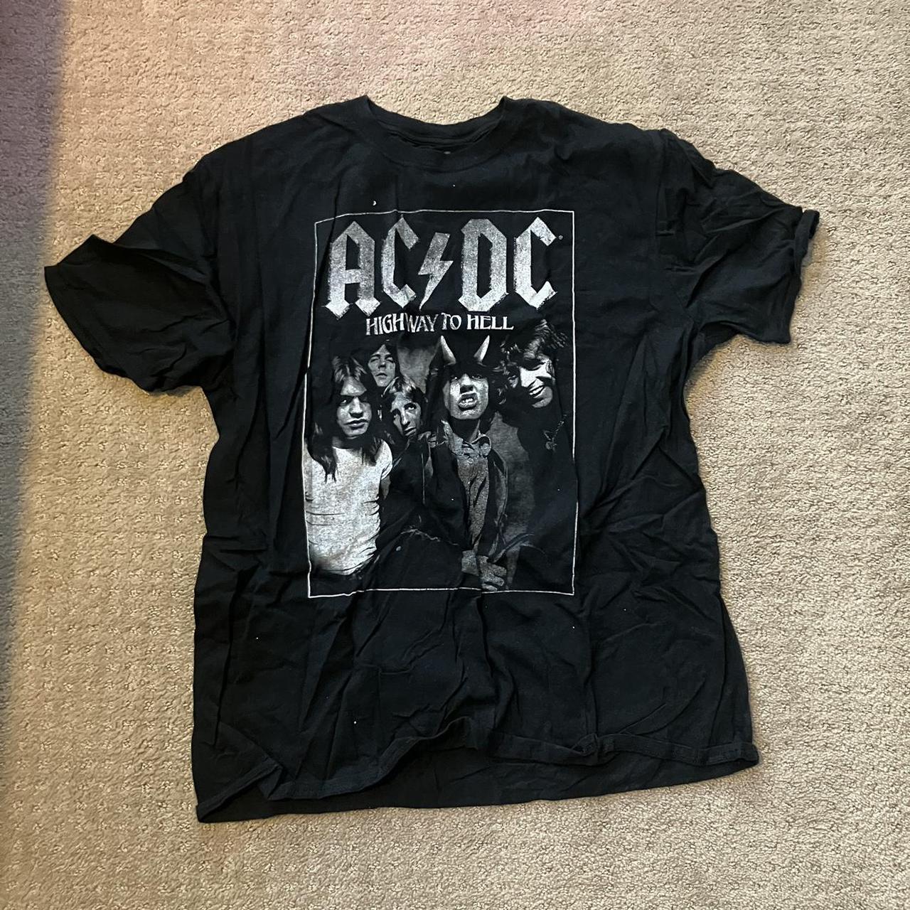AC/DC band tee. #punk #acdc #goth #grunge #band - Depop