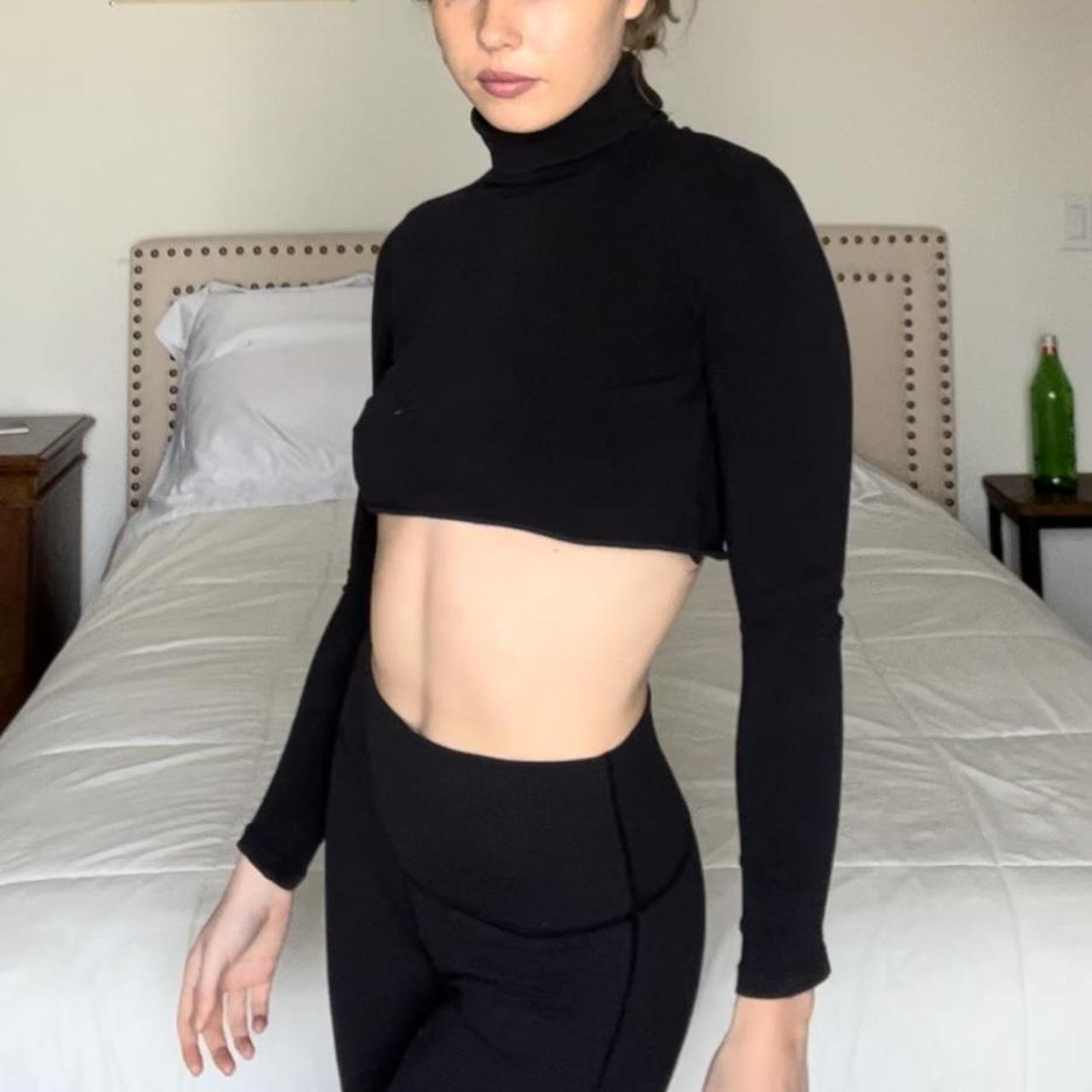 Black High Neck Long Sleeve Crop Top