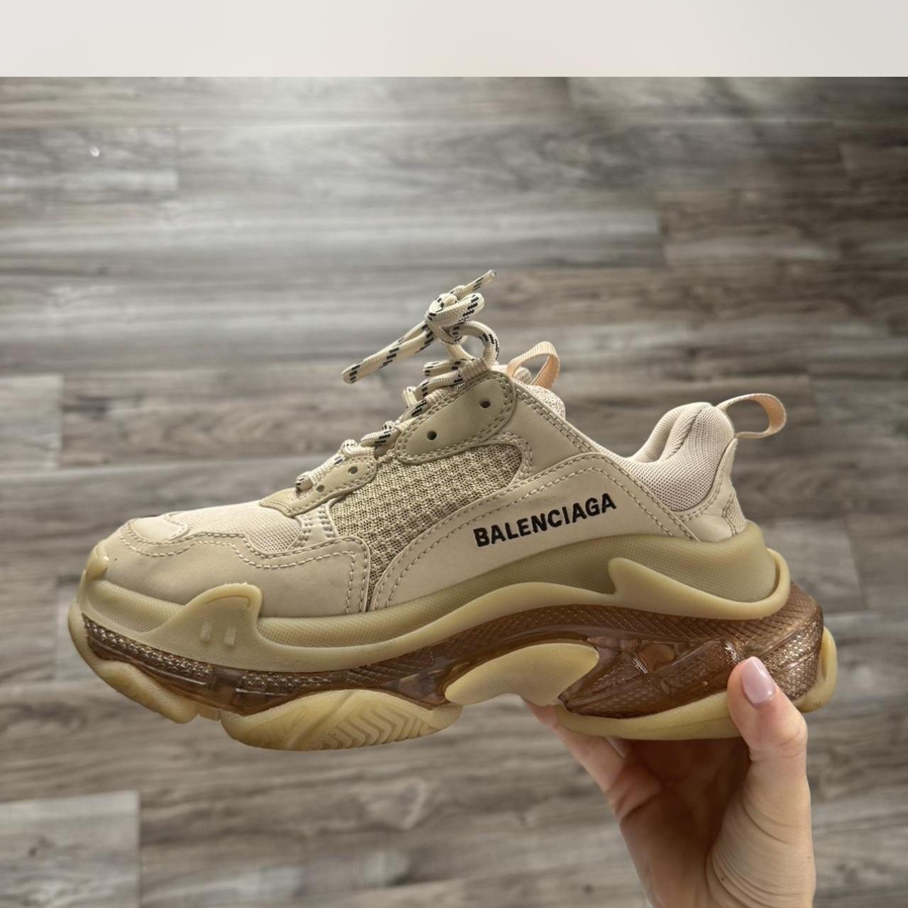 Chunky balenciaga trainers best sale