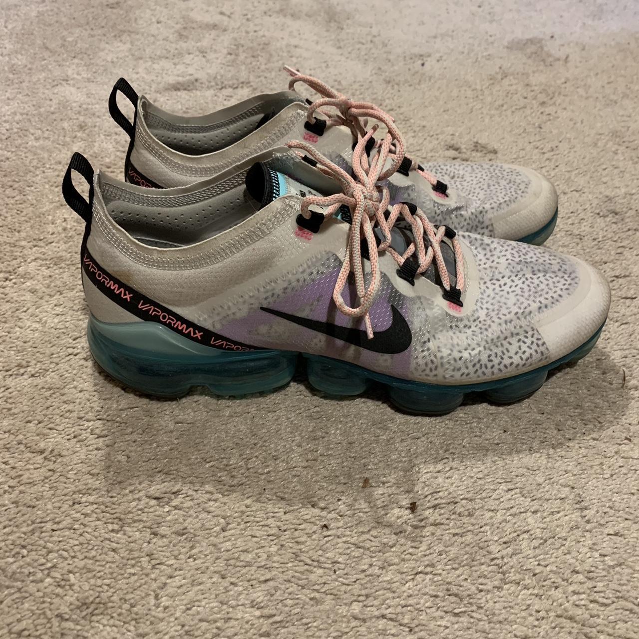 vapormax old model