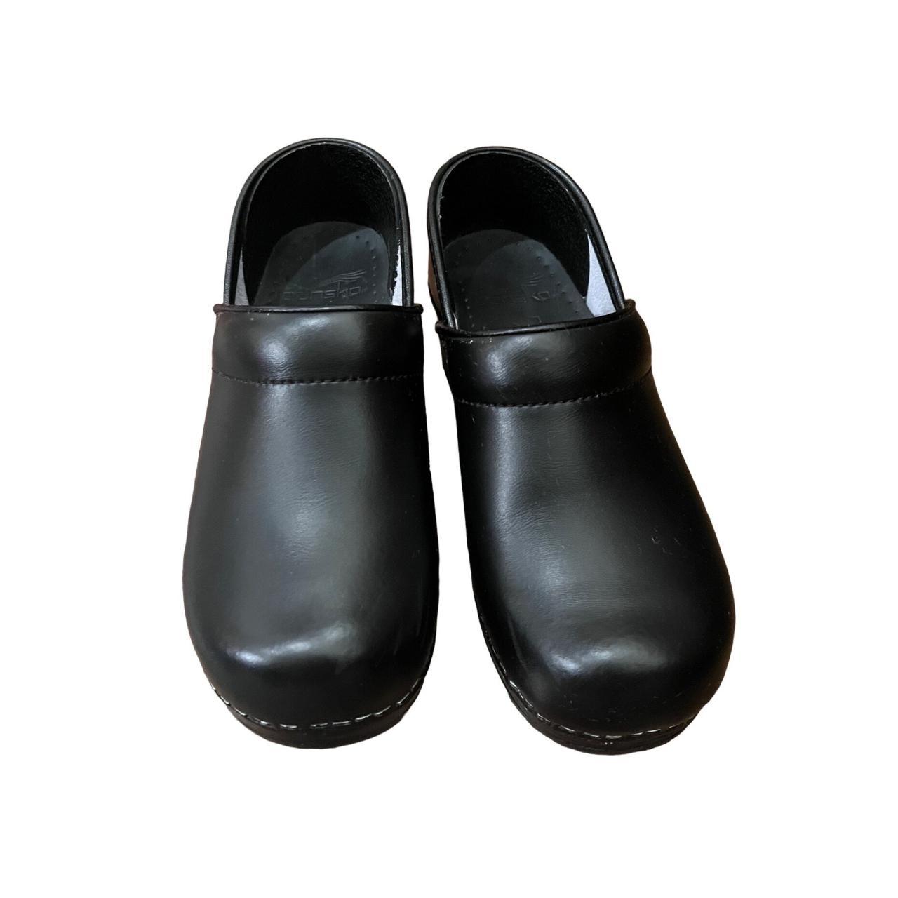 dansko 38 wide