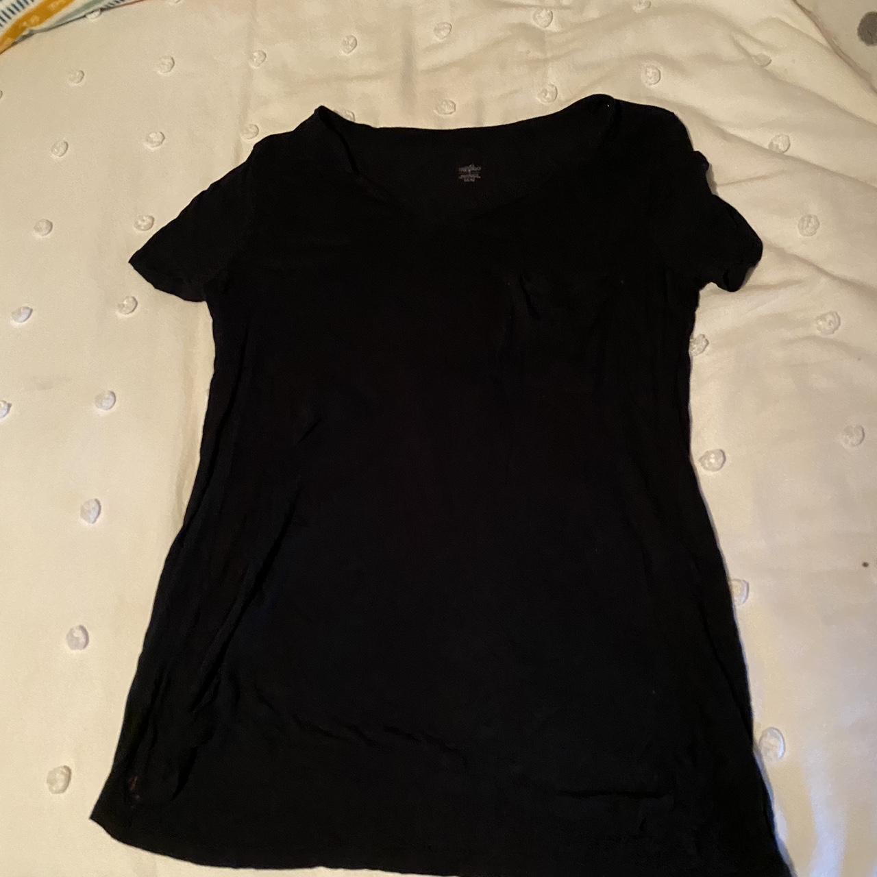 Target Women's Black T-shirt | Depop