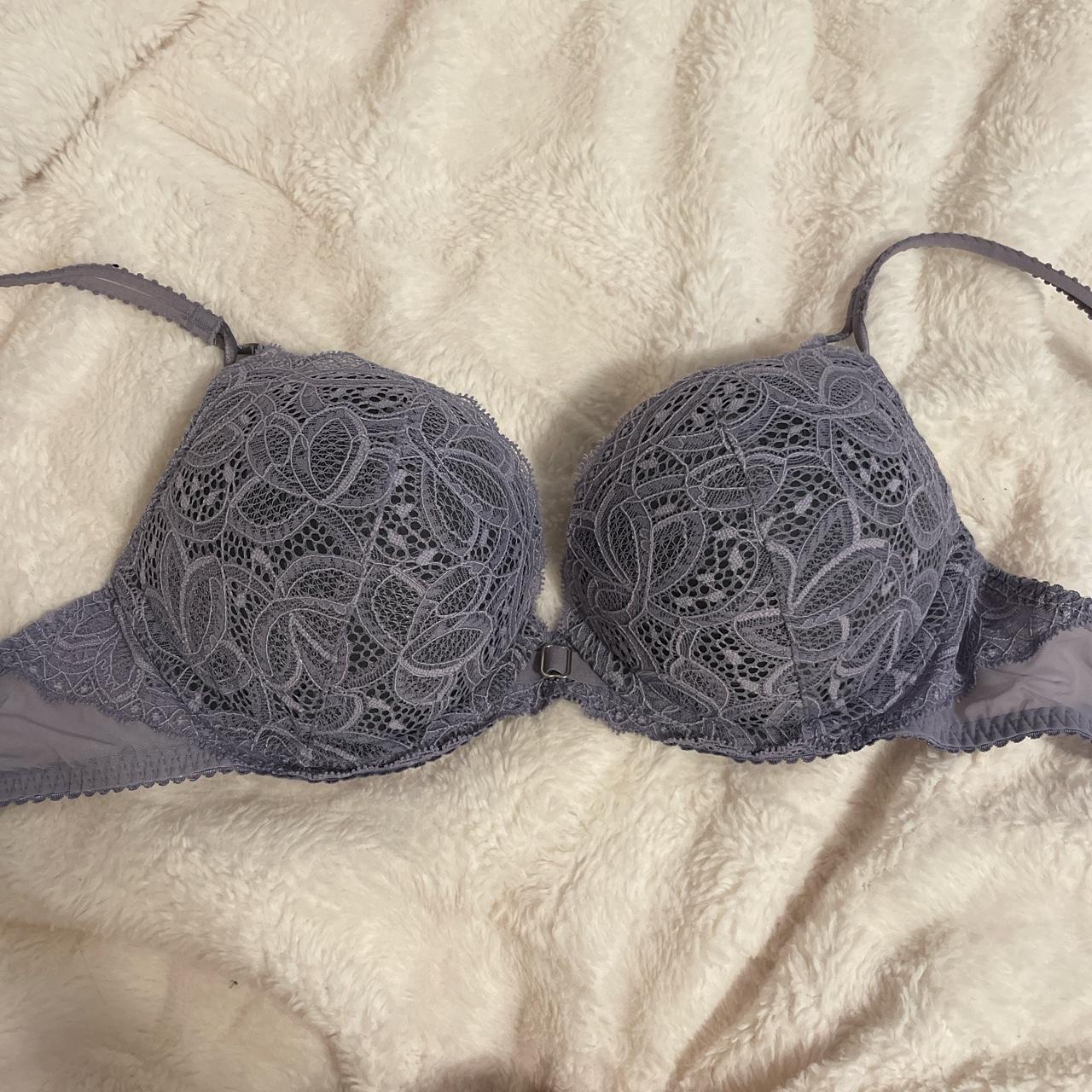 Victoria's Secret Women's Purple and Black Bra | Depop