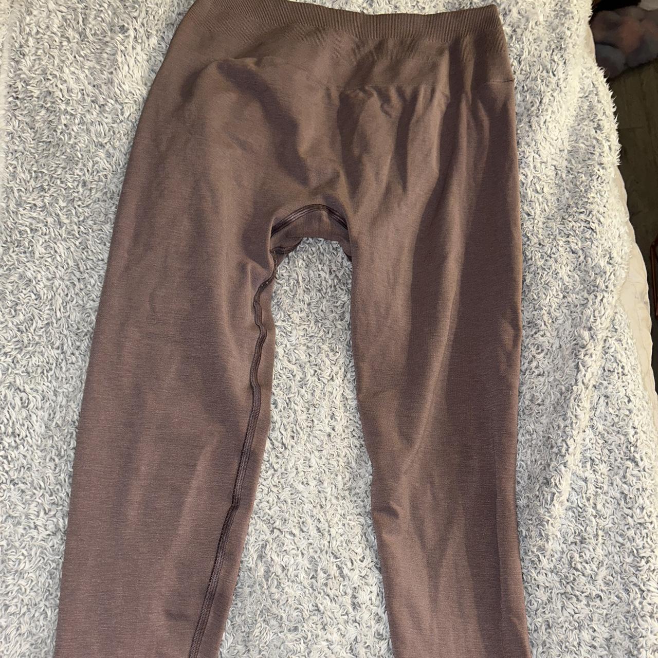 alphalete size L mauveish colour amplify leggings... Depop