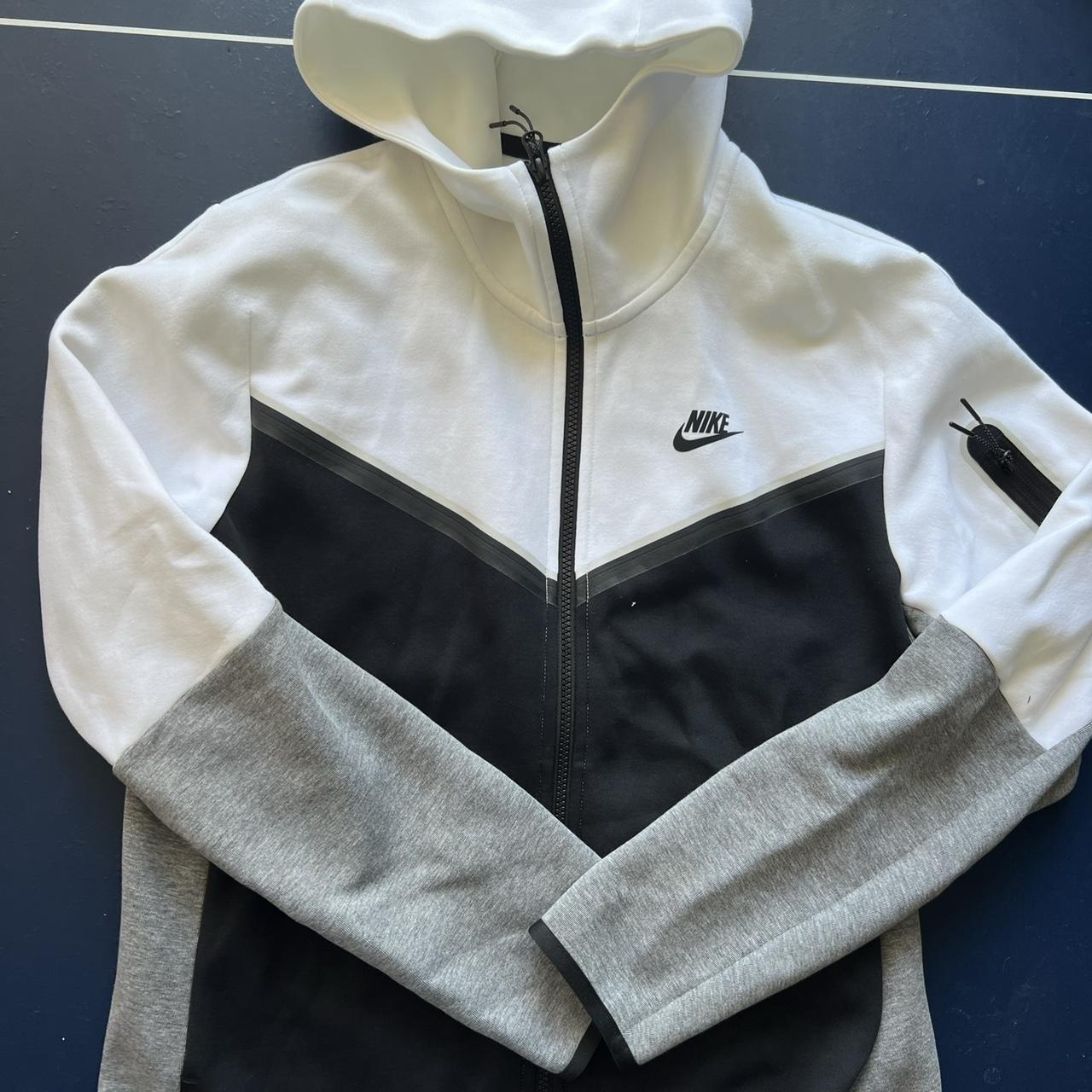 mens nike tech fleece black