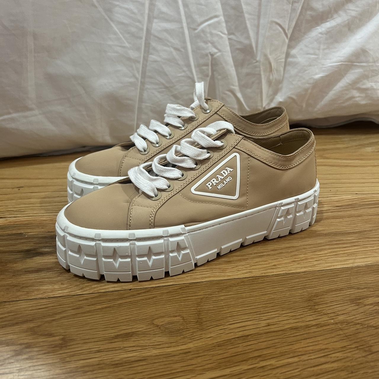 スニーカー PRADA Women Sneakers 1E792MFDD30038 F0304 AVORIO Beige tan prada shoes sz 8 wmns | Depop