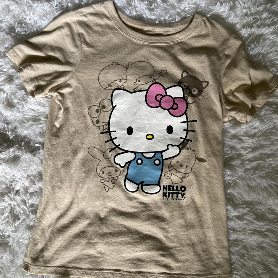 white Hello Kitty design t-shirt with four tiny - Depop