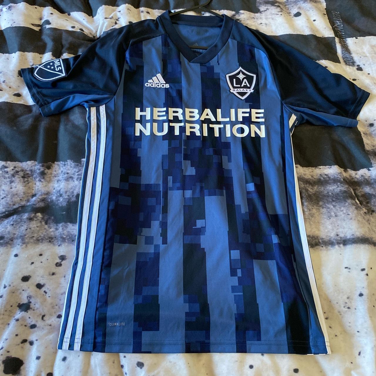 la galaxy 19/20 away kit never worn, 10/10 condition - Depop