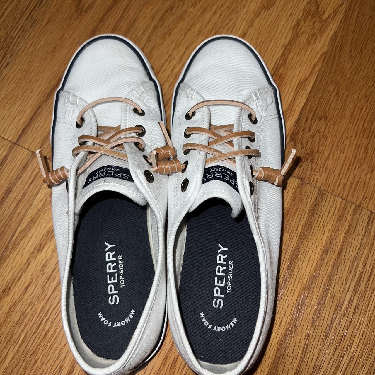 sperry metallic sneaker