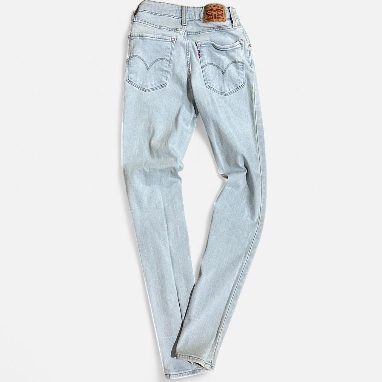 Levi's Women's Distressed Jeans Blue – Levi Strauss High